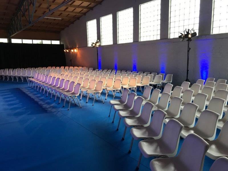 congress witte stoelen huren